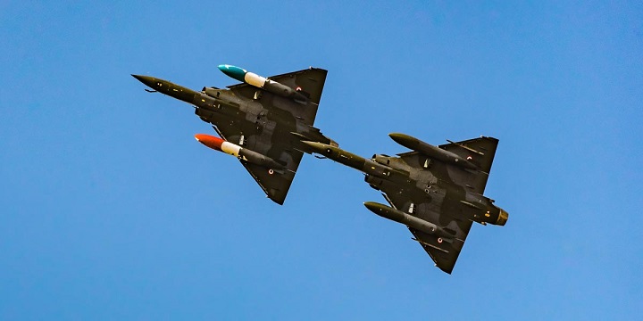 Dassault Mirage 2000 – Mach 2.2 (1,400 mph)